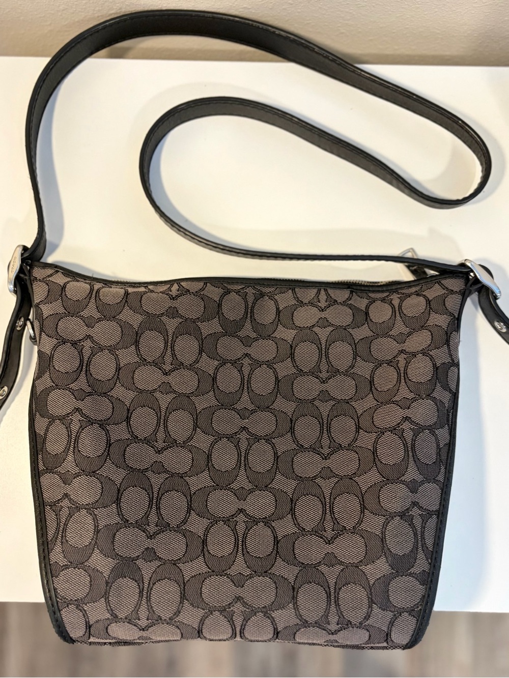 Rare Coach Signature Outline File Bag - Brown/Black - Picture 7 of 8